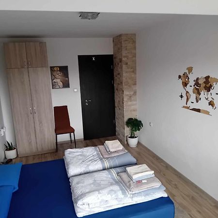Park View Apartment Plovdiv With Parking Екстериор снимка