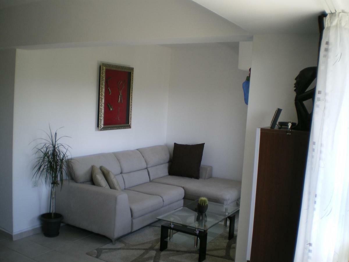 Park View Apartment Plovdiv With Parking Екстериор снимка